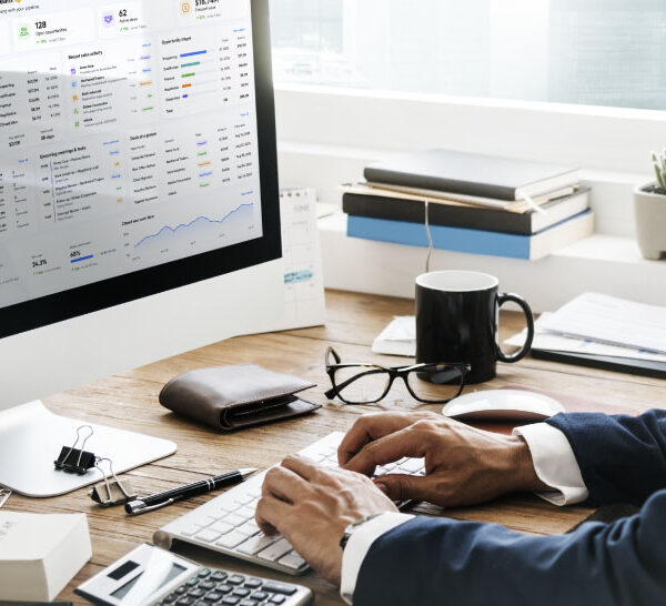 NEXUSS Reach AI CRM and sales platform